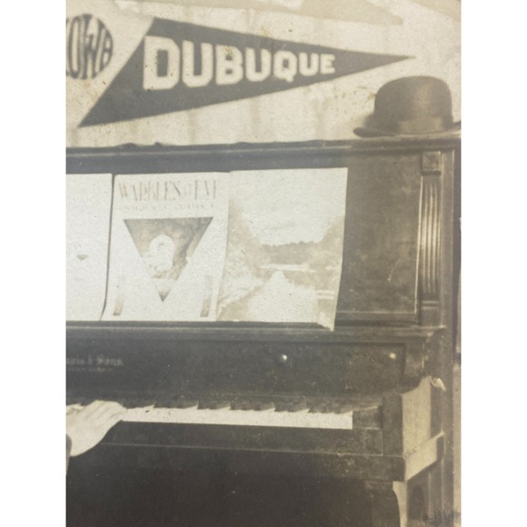 Vintage College Pennant Photo Piano‎ Player Harvard Iowa Yale Dubuque Flags - Picture 5 of 7